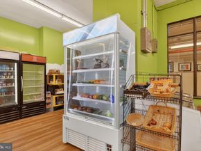 4000 Cathedral Avenue NW 406B, Washington DC 20016