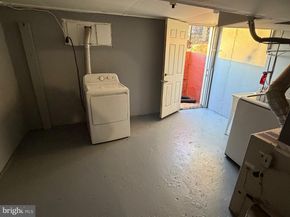 818 Division Avenue NE, Washington DC 20019