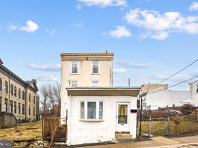 244 Hermitage Street, Philadelphia PA 19127