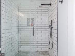1012 17TH Place NE 7, Washington DC 20002