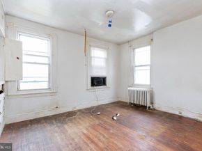 319 W Duncannon Avenue, Philadelphia PA 19120