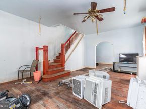 319 W Duncannon Avenue, Philadelphia PA 19120