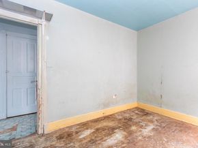 319 W Duncannon Avenue, Philadelphia PA 19120