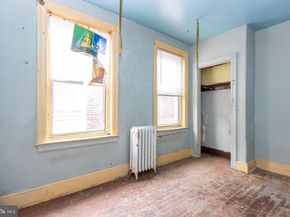 319 W Duncannon Avenue, Philadelphia PA 19120