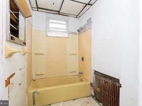 319 W Duncannon Avenue, Philadelphia PA 19120