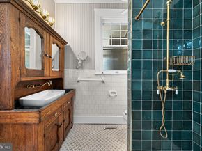 601 N View Terrace, Alexandria VA 22301
