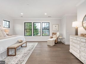 1022 Hillcrest Drive SW, Vienna VA 22180