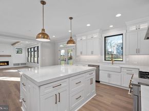 1022 Hillcrest Drive SW, Vienna VA 22180