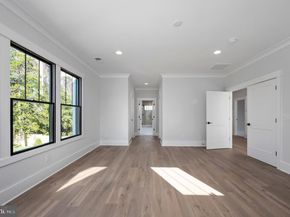 1022 Hillcrest Drive SW, Vienna VA 22180