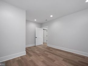 1022 Hillcrest Drive SW, Vienna VA 22180