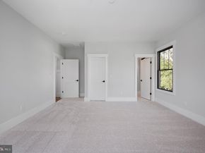 1022 Hillcrest Drive SW, Vienna VA 22180