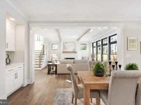 1022 Hillcrest Drive SW, Vienna VA 22180