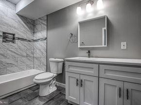 1316 S Broad Street, Philadelphia PA 19146