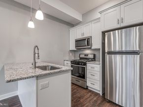 1316 S Broad Street, Philadelphia PA 19146