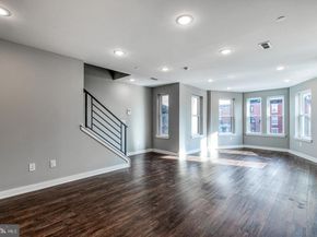 1316 S Broad Street, Philadelphia PA 19146