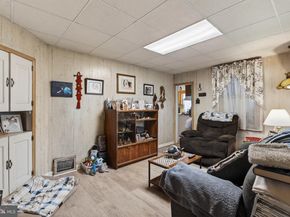 1949 Forrest Avenue, Morton PA 19070