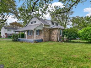 1949 Forrest Avenue, Morton PA 19070