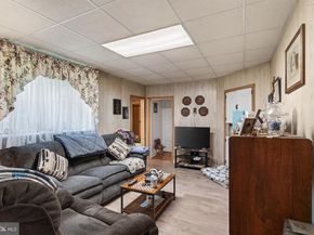 1949 Forrest Avenue, Morton PA 19070