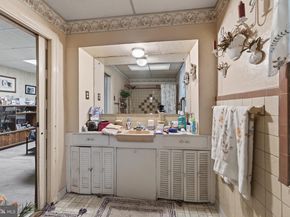 1949 Forrest Avenue, Morton PA 19070