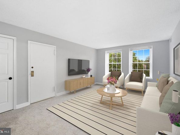 2856 S Buchanan Street B1, Arlington VA 22206