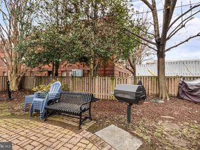719 S Saint Asaph Street 201, Alexandria VA 22314