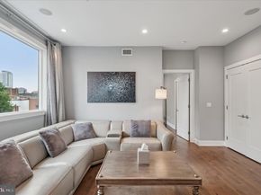 1240 South Street 7, Philadelphia PA 19147