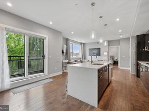 1240 South Street 7, Philadelphia PA 19147