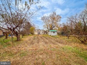 10 Makefield Road, Morrisville PA 19067