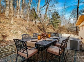 156 Gypsy Lane, King Of Prussia PA 19406