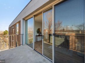 1515 S Arlington Ridge Road 703, Arlington VA 22202