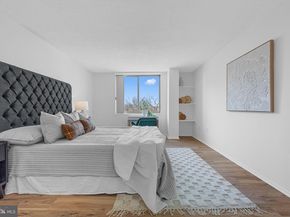 1515 S Arlington Ridge Road 703, Arlington VA 22202