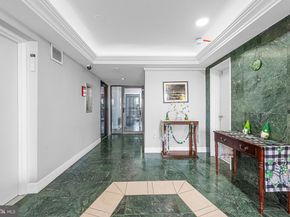 1515 S Arlington Ridge Road 703, Arlington VA 22202