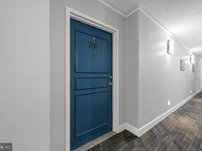 1515 S Arlington Ridge Road 703, Arlington VA 22202