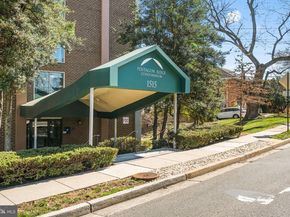 1515 S Arlington Ridge Road 703, Arlington VA 22202