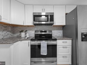 1515 S Arlington Ridge Road 703, Arlington VA 22202