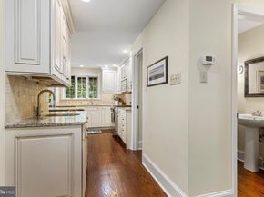 8 Cedarbrook Road, Ardmore PA 19003