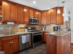 404 Kingsley Street, Philadelphia PA 19128