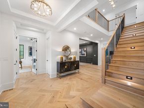 4624 26TH Street N, Arlington VA 22207