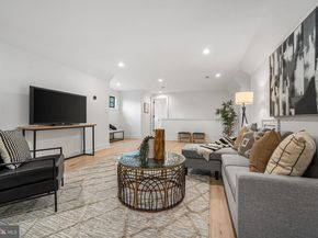 4624 26TH Street N, Arlington VA 22207