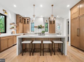 4624 26TH Street N, Arlington VA 22207