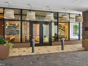 925 N Fairfax Street 104, Alexandria VA 22314