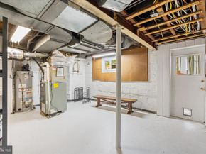 2917 Argyle Drive, Alexandria VA 22305