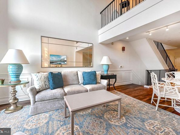 616 E NW 1150, Washington DC 20004