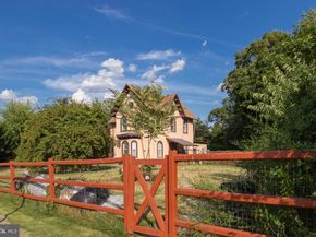 724 E Locust Avenue, Philadelphia PA 19144