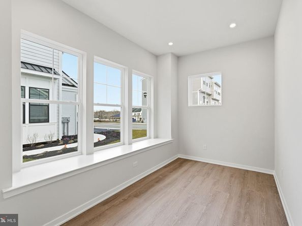 121 River Trail Circle 11, King Of Prussia PA 19406