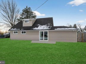 45 Indian Creek Entry, Levittown PA 19057