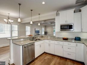 1919 N George Mason Drive N, Arlington VA 22207