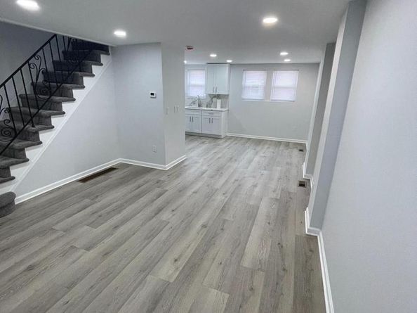 2085 Simon Street, Philadelphia PA 19124