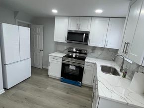 2085 Simon Street, Philadelphia PA 19124