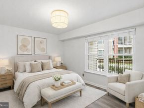 3309 Wyndham Circle 1172, Alexandria VA 22302